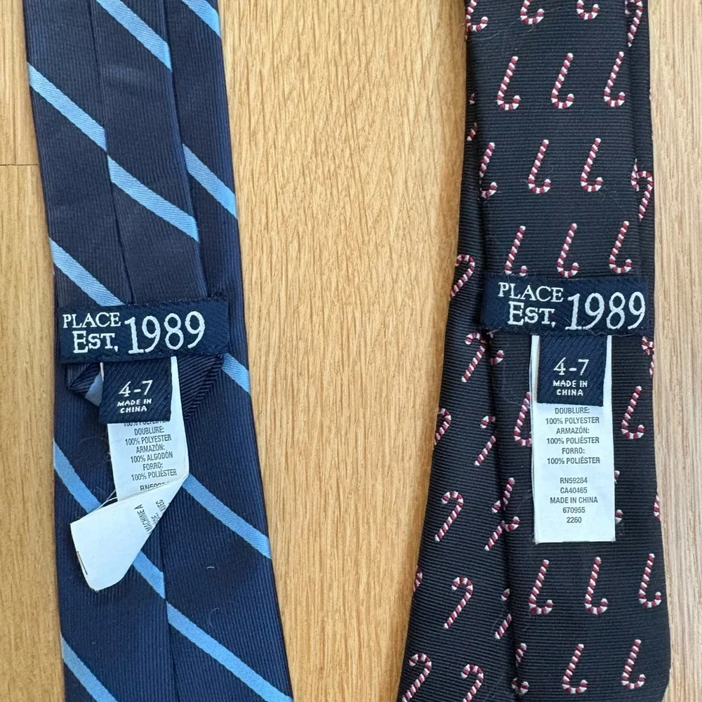 CHILDRENS PLACE Boys Neck Tie Bundle Stripe Candy Cane size 4-7